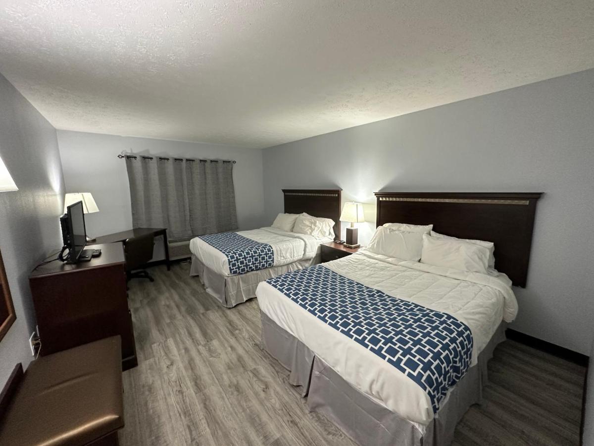I65 Studio Suites Скоттсбург Екстер'єр фото
